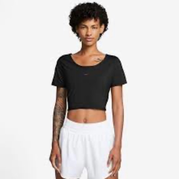 Nike Tops - Nike Black One Drift Fit Cropped Twist Back Short Sleeve Shirt